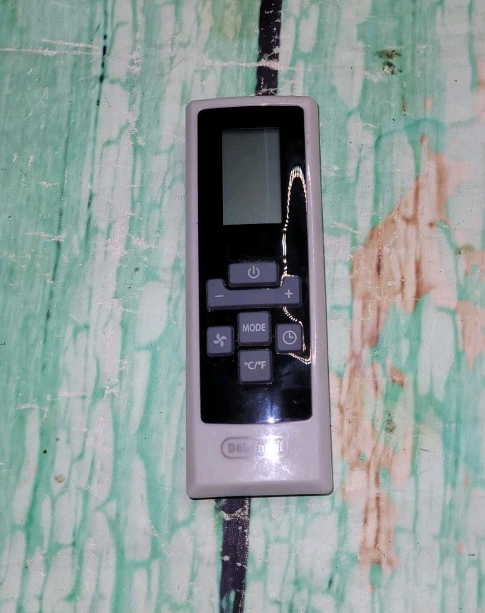 Genuine Delonghi AC Air Remote Control