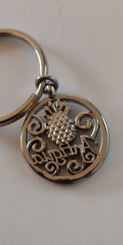 ARTIGUA Small Silvertone Charm Keyring