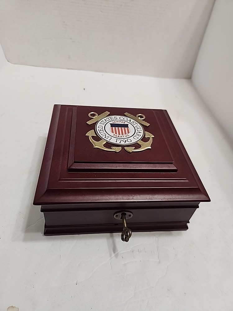 U.S. Coast Guard Medallion Desktop Box With Key