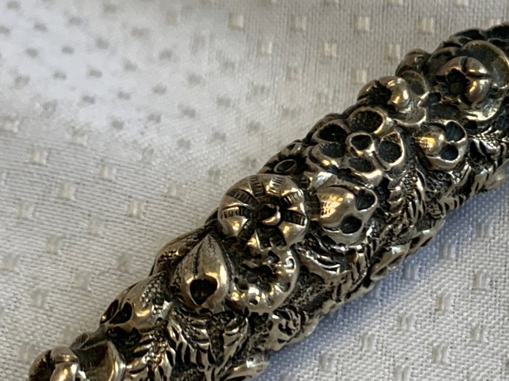 Antique Sterling Silver Handled Button Hook Lace Puller Floral Repousse Design