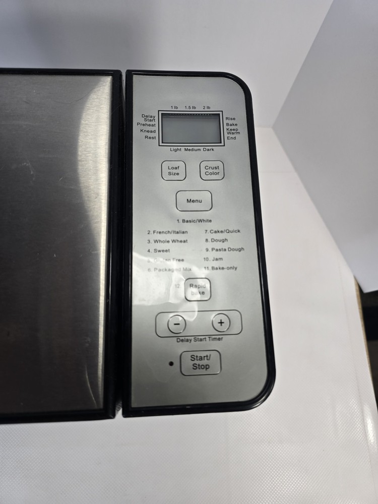 CUISINART CBK-100 2-Pound Programmable Breadmaker - Stainless Steel
