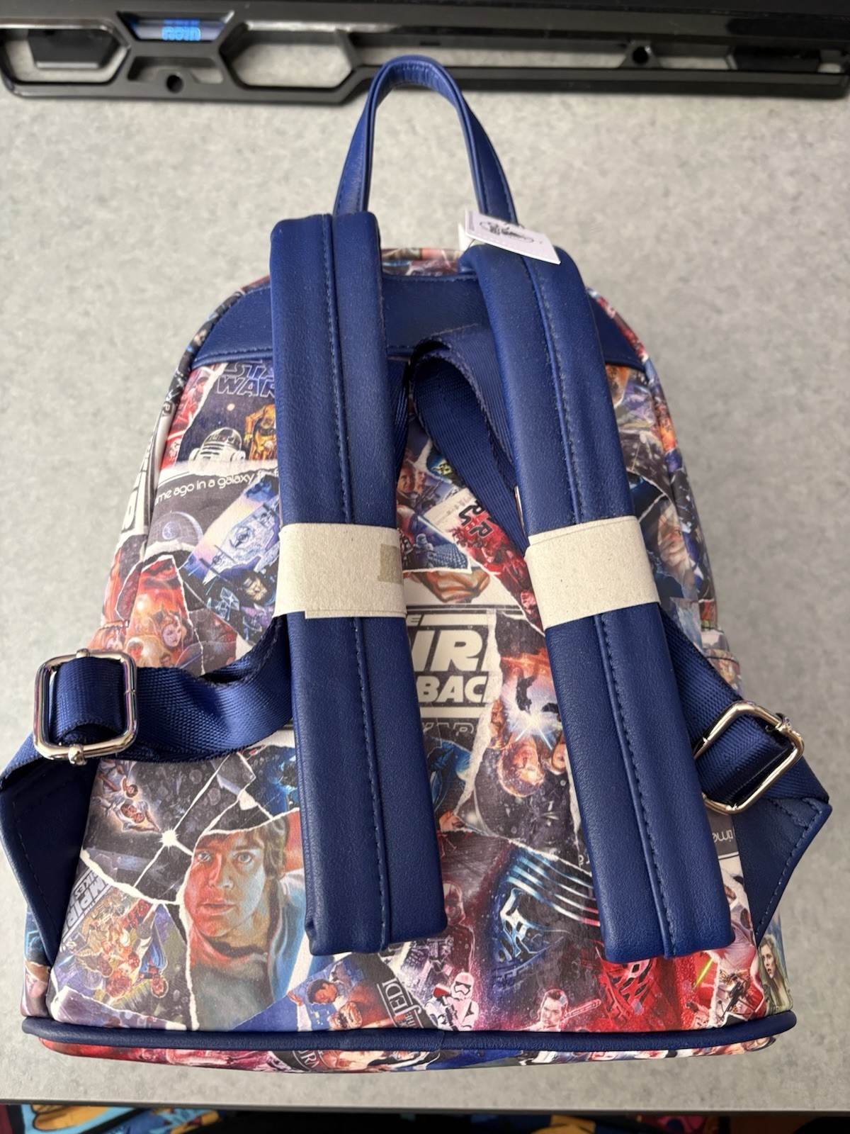 DISNEY STAR WARS RETURN OF THE JEDI LOUNGEFLY BACKPACK MINT CONDITION NWT