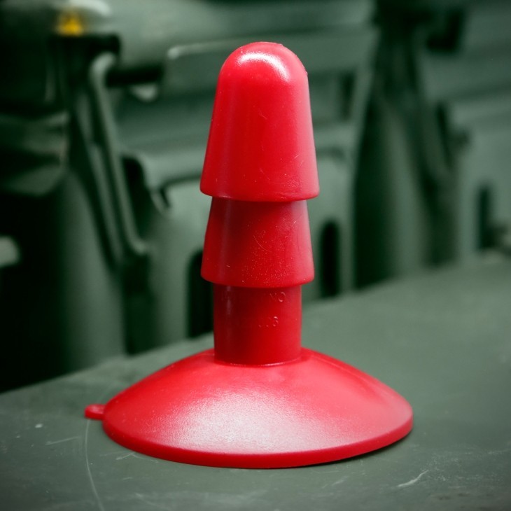 Fort Troff Red Vac-U-Lock