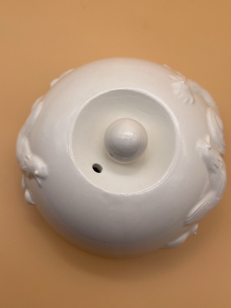 White Vintage Egg Cooker-4 Egg Holder
