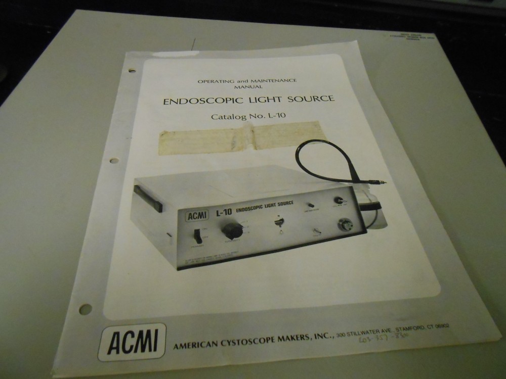 ACMI L-10 ENDOSCOPIC LIGHT SOURCE