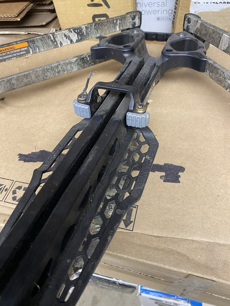 Center Point CP400 Crossbow Read Description