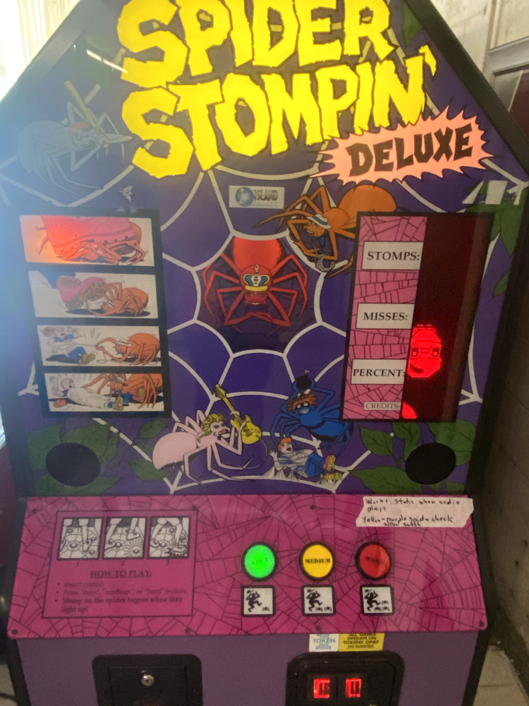 Spider Stompin Deluxe Arcade Game
