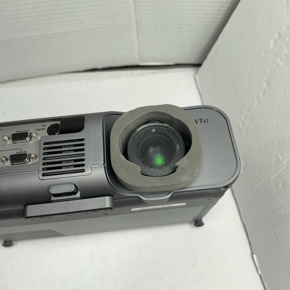 NEC VT45K Video Projector