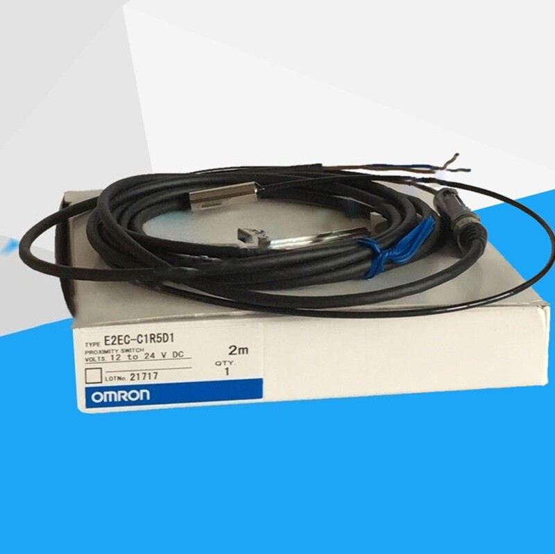 1pcs New In Box Proximity Switch Sensor E2EC-C1R5D1