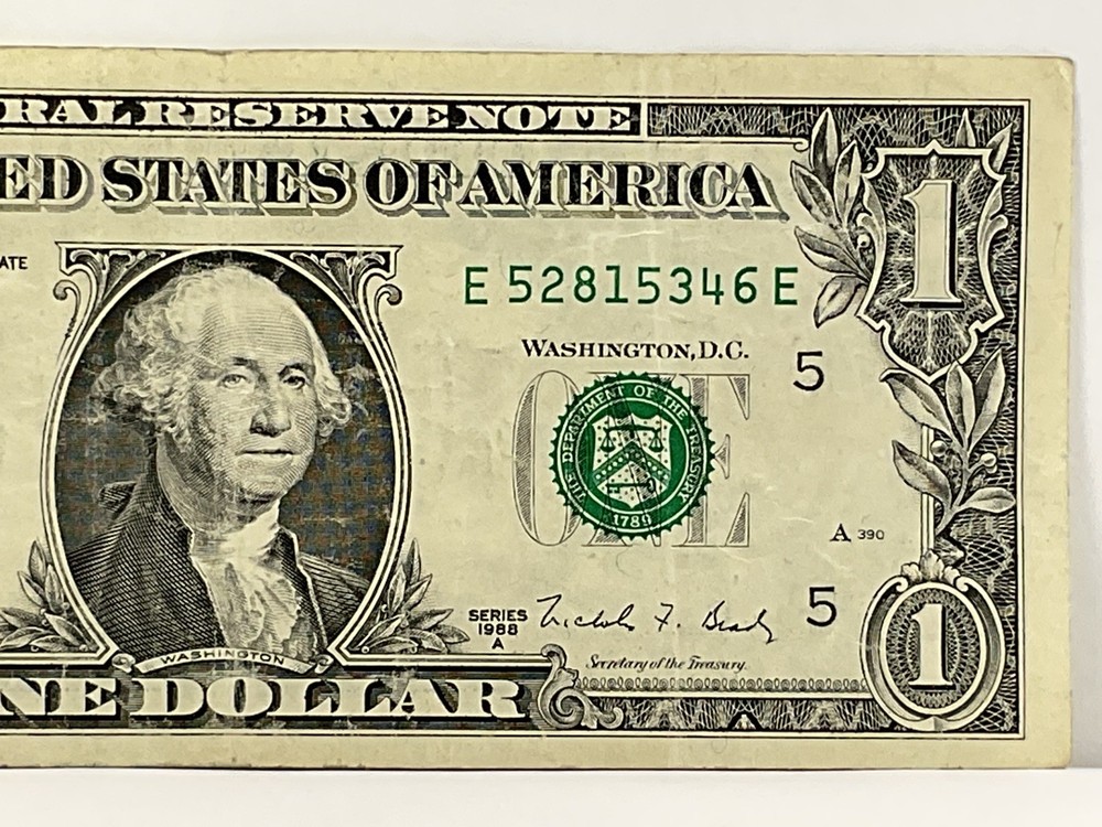 1988A Old Note One Dollar Bill E52815346E DC Print EE Block Richmond