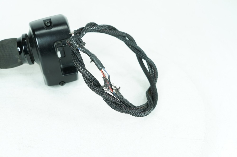 2019 Harley Touring Electra Glide OEM Right Engine Start Kill Switches Controls