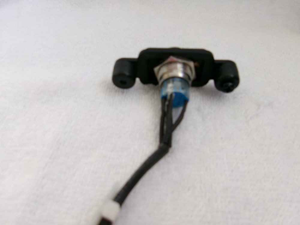 Push Button Switch w/ LED 19mm Latching (ELE2104707) #6140