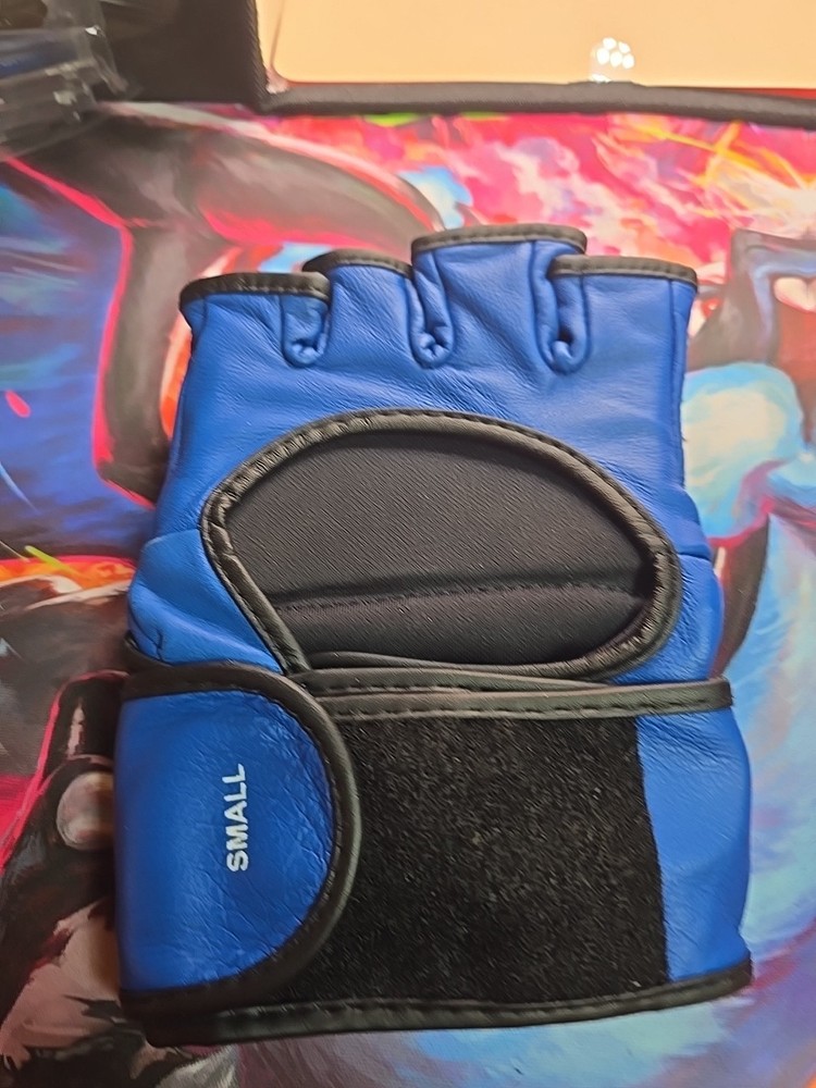 Single Wec Glove Ufc Mma Size Small