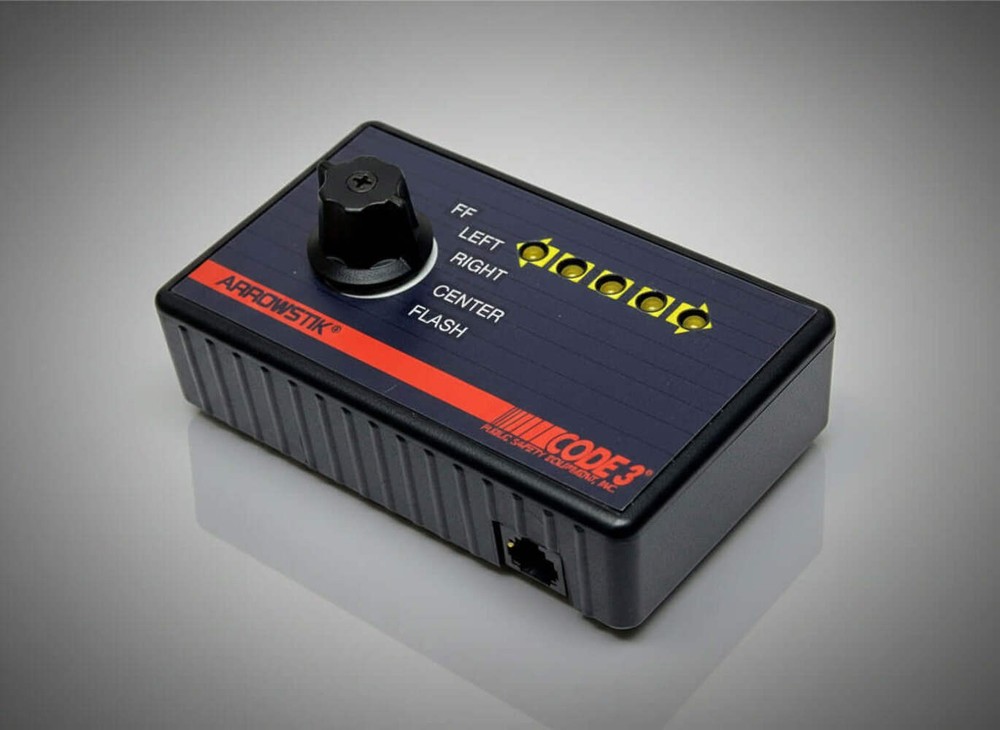 Code 3 T11623 Control Interface With Controller For 21 and 27 Series Integrated