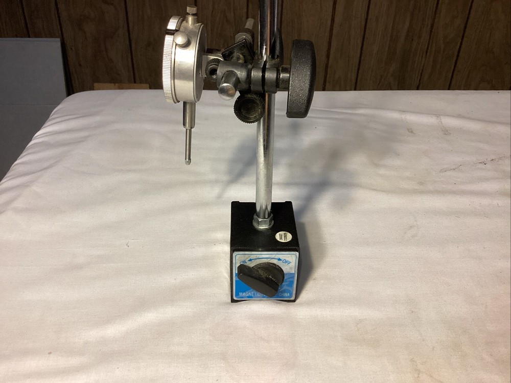Pittsburgh Dial Indicator Magnetic Base 45lb pull, 5645