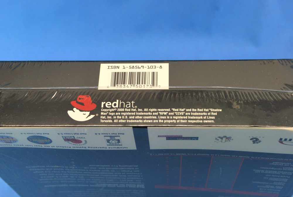 Red Hat Linux 7 Operating System SEALED free shipping!