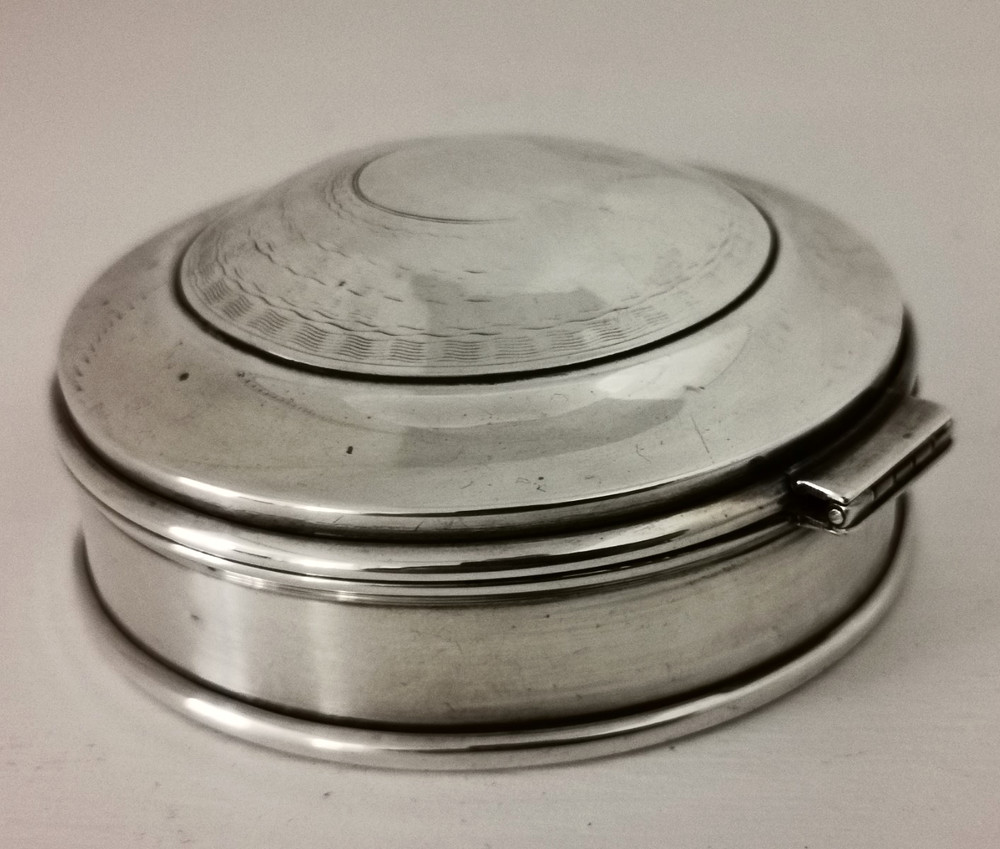 Antique Solid Silver Ring Or Trinket Box - Chester 1921