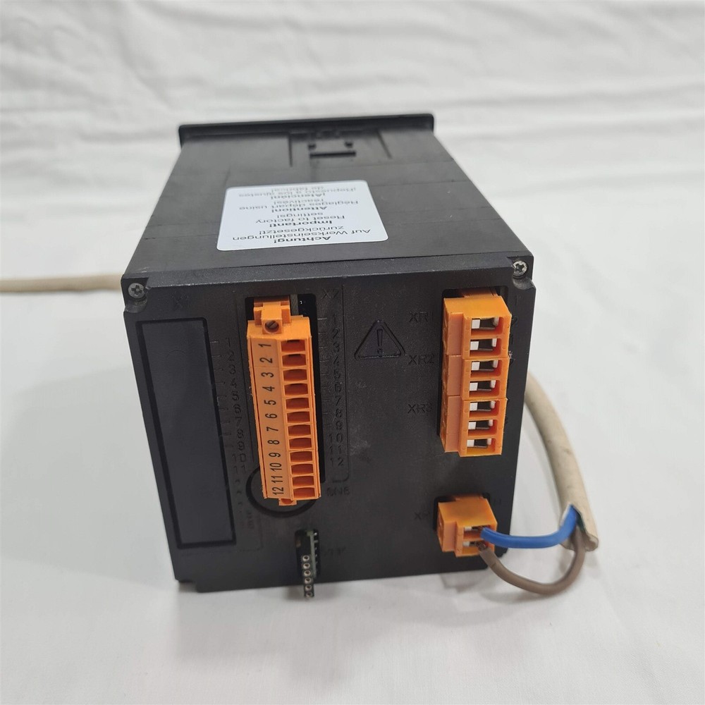 Prominent Dulcometer Conductivity Meter. PN: D1CAD0L32001G000E