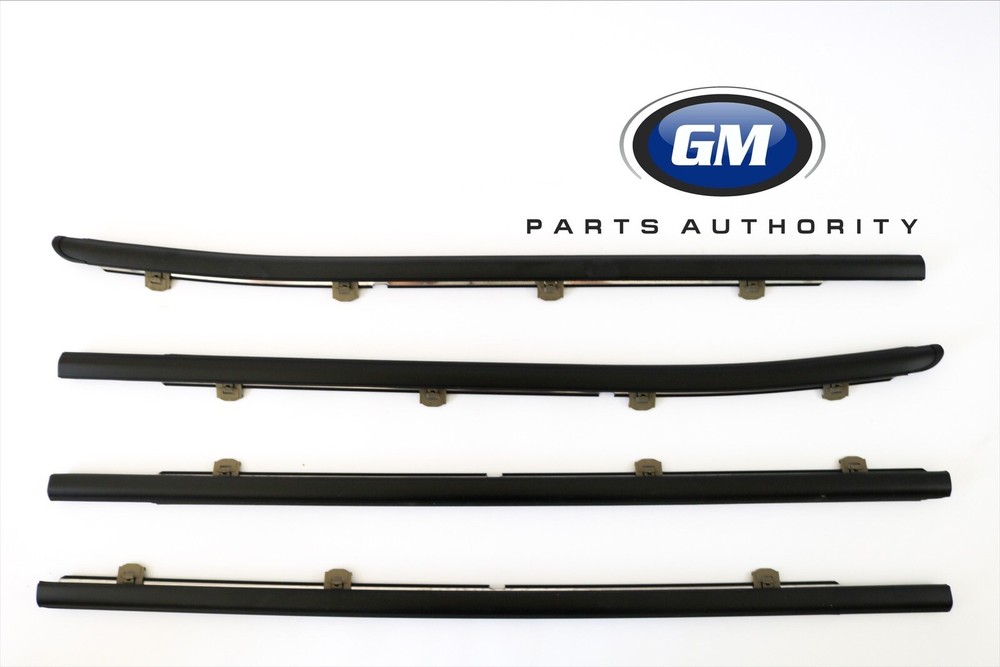 2014-2018 Silverado Sierra Crew Cab Front & Rear Window Moldings Black OEM GM