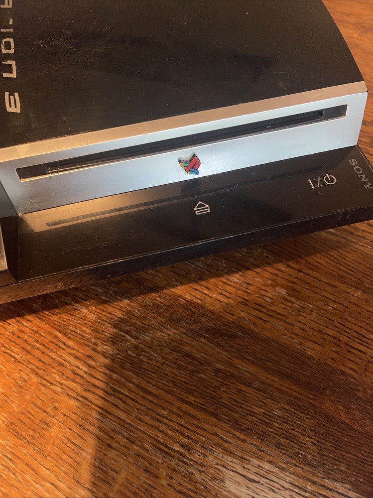 Sony Playstation 3 Colsole and one Controller