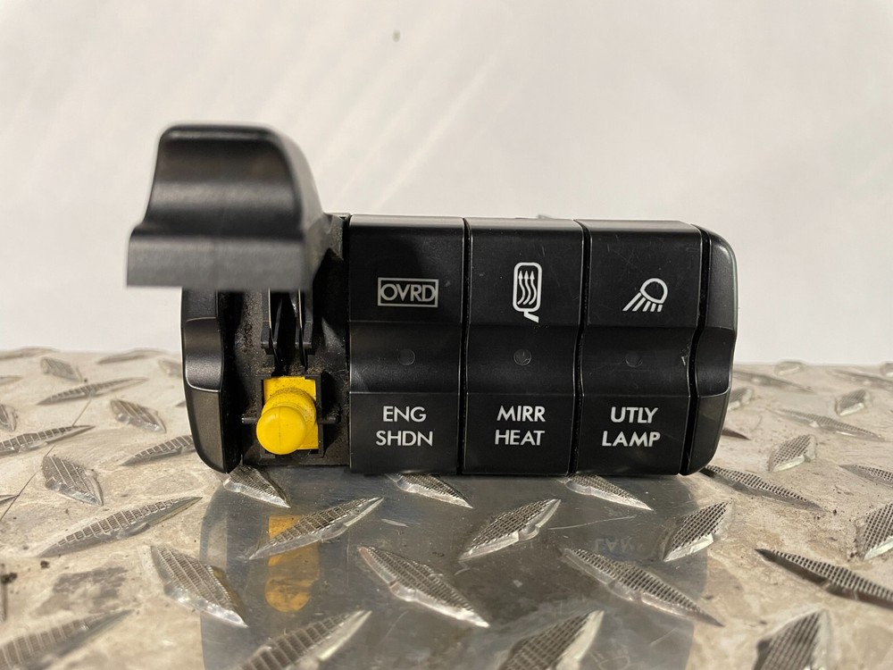 2008-2021 Freightliner CASCADIA SWITCH PANEL Dash Panel With Pigtail