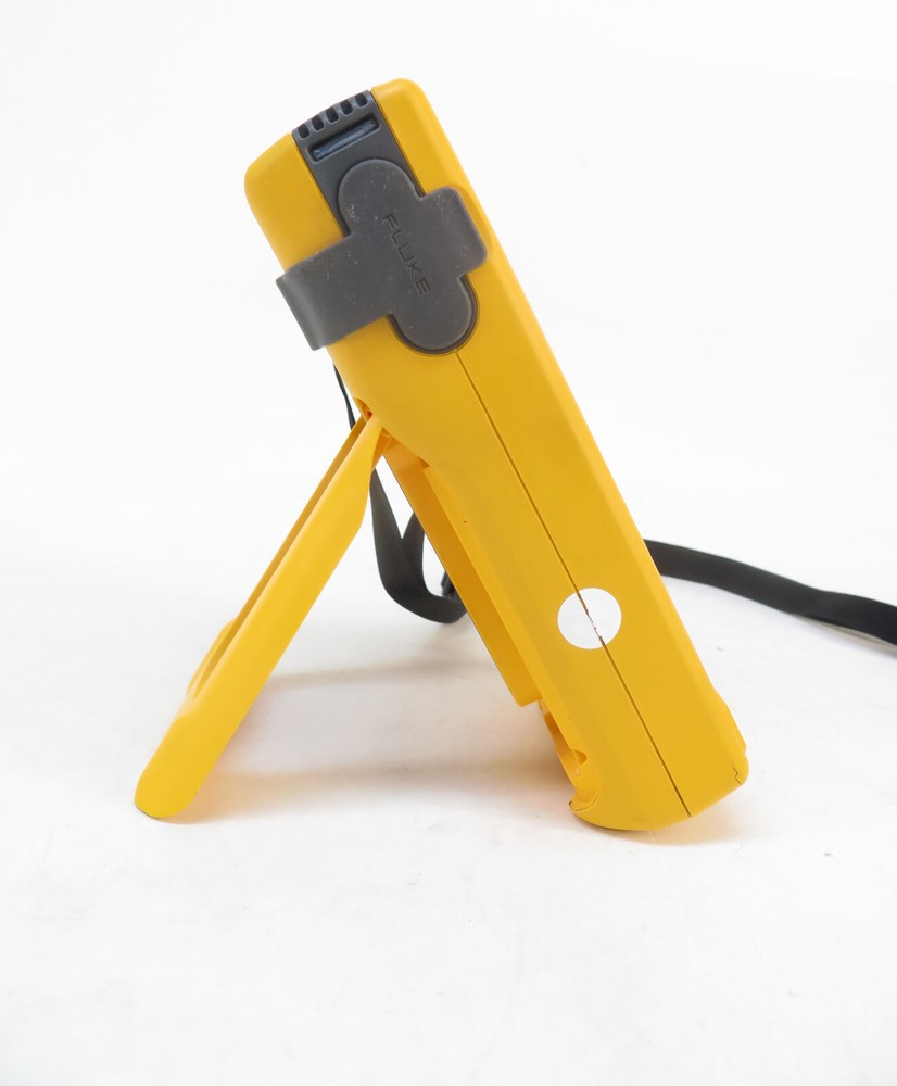 Fluke 754 Documenting Process Calibrator with HART Communication