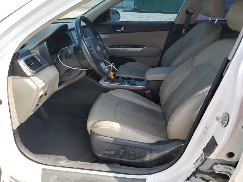 OPTIMAKIA 2017 Glove Box 4825395