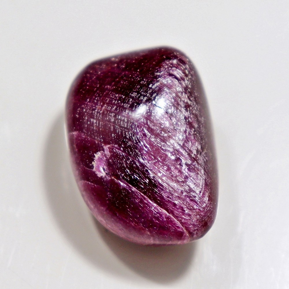 Tumbled Stone: Ruby, Red Corundum from India, Fluorescent (RUB51)