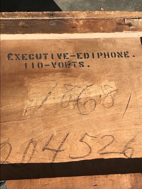 Edison Phonograph Exective Ediphone shipping crate in excellent condition