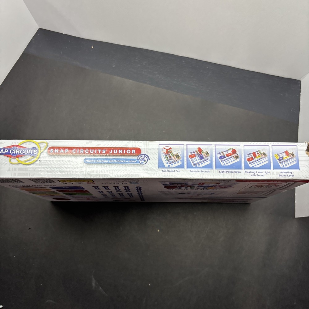 ELENCO Snap Circuits Jr. 100 Experiments Electronics Discovery Kit Set Intact