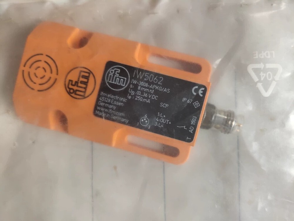 1PC NEW IFM IW5062 Proximity Sensor