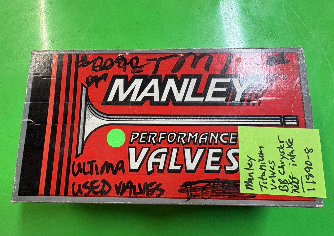 Manley Titanium Valves 11890, Chrysler BB, Race Flo, 2.140 H/D 3/8” Stem, Used