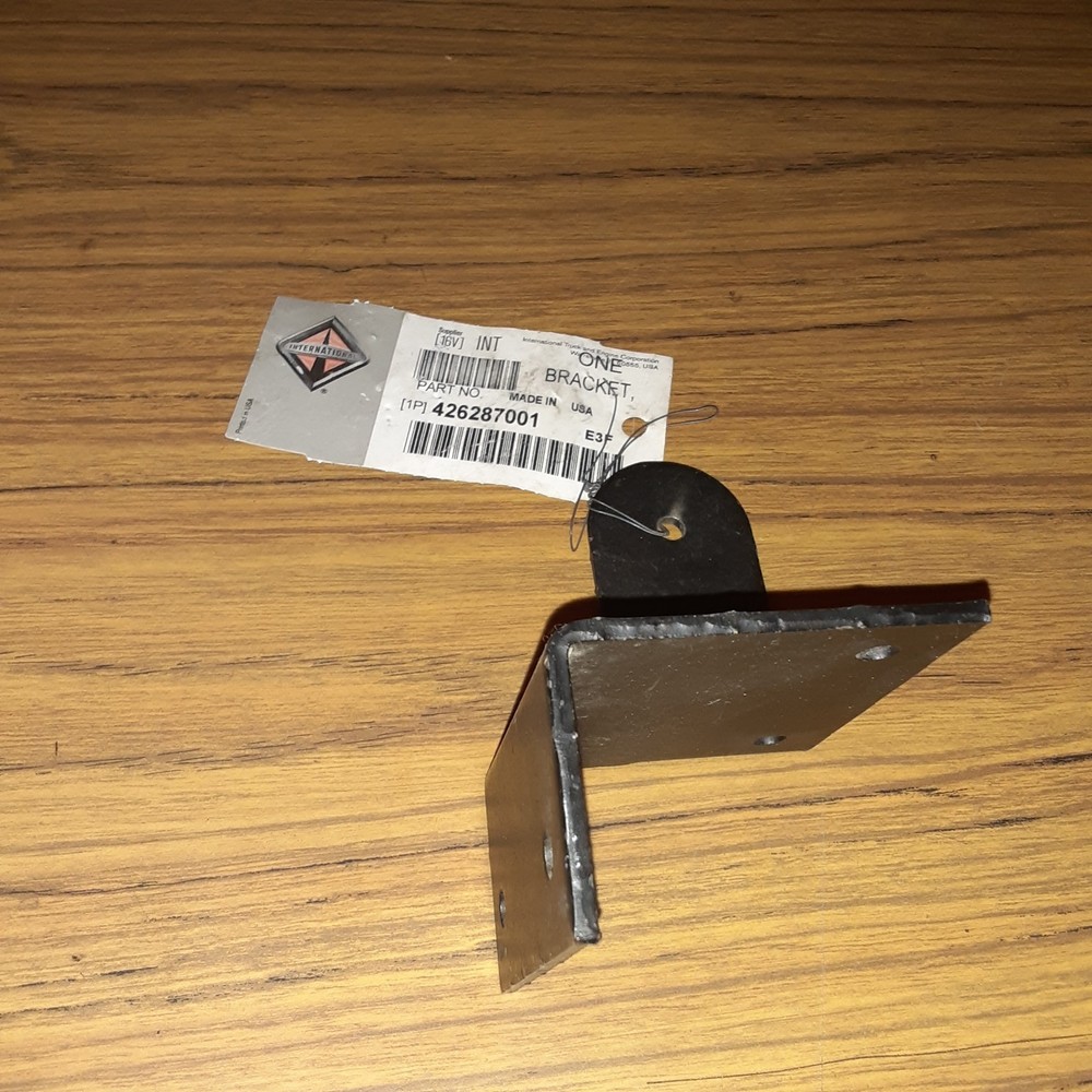 International 426287001 Drivers side mirror bracket E3