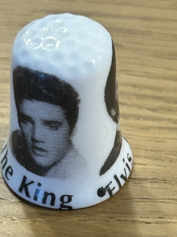 ELVIS PRESLEY THIMBLE - THE KING
