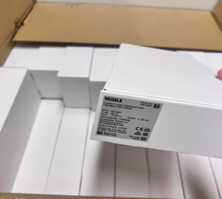 1pcs VAISALA temperature and humidity sensor HMW82