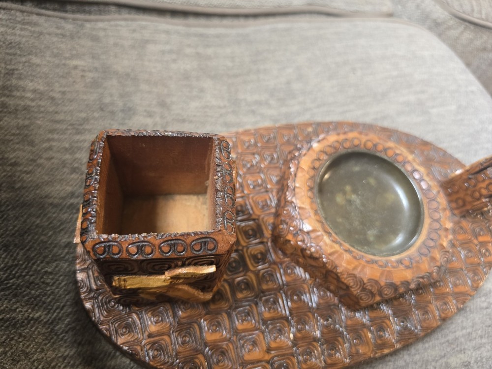 Wooden Pipe With Ashtray/pipe Holder