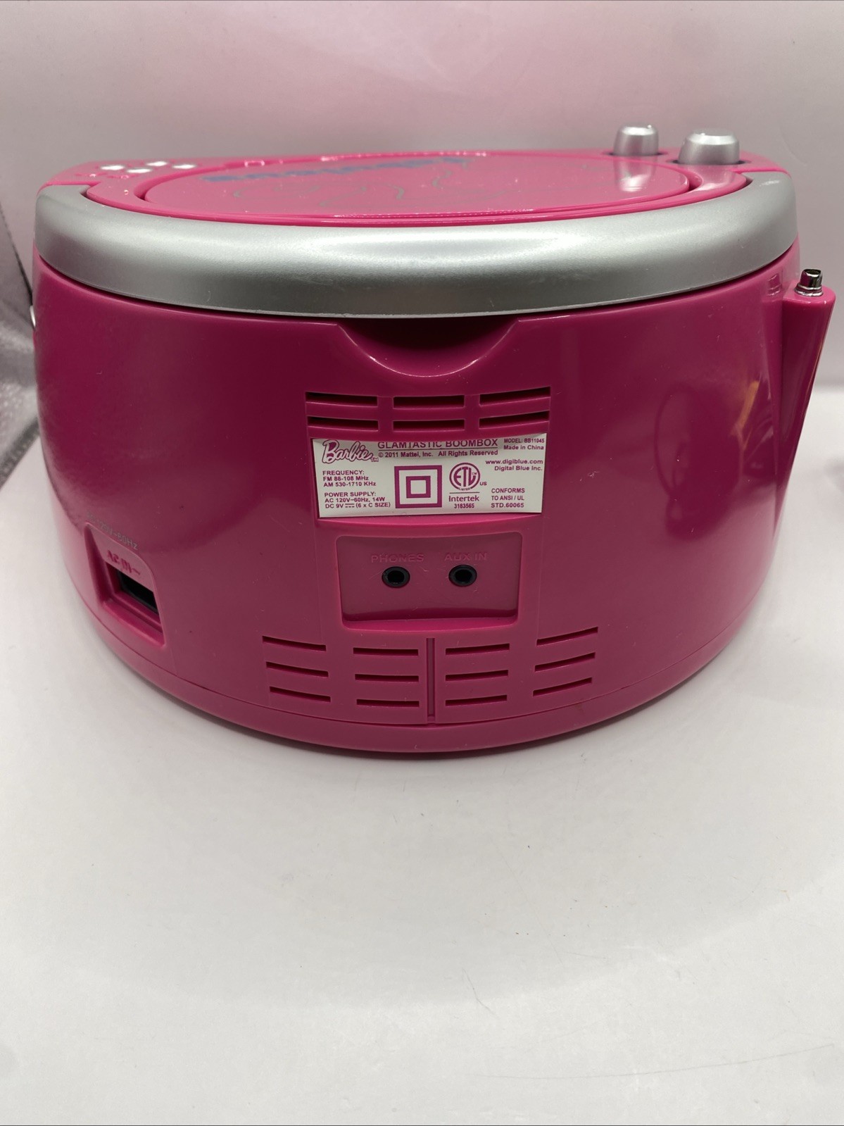Barbie Glamtastic Boombox CD Player Radio Pink Model BB11045 2011 Works AUX