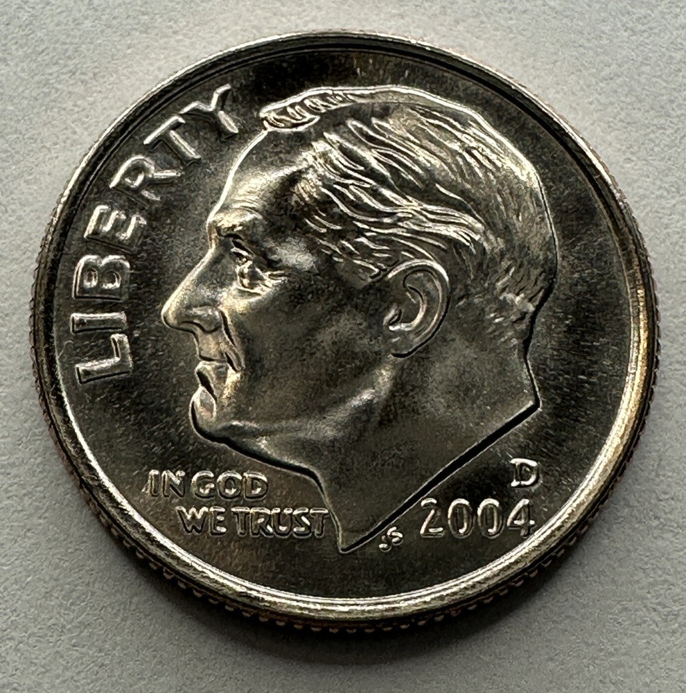 2004-D Roosevelt Dime 10cent Coin from US Mint Cellophane Set. Uncirculated