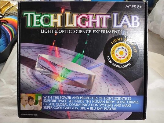 Tech Lite Lab Light $ Optic Science Experiments Brand New