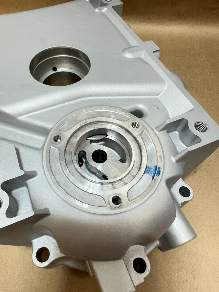 Briggs & Stratton Engine Sump 690069