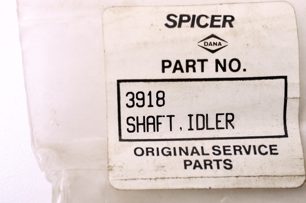 Spicer 3918 Idler Shaft NOS