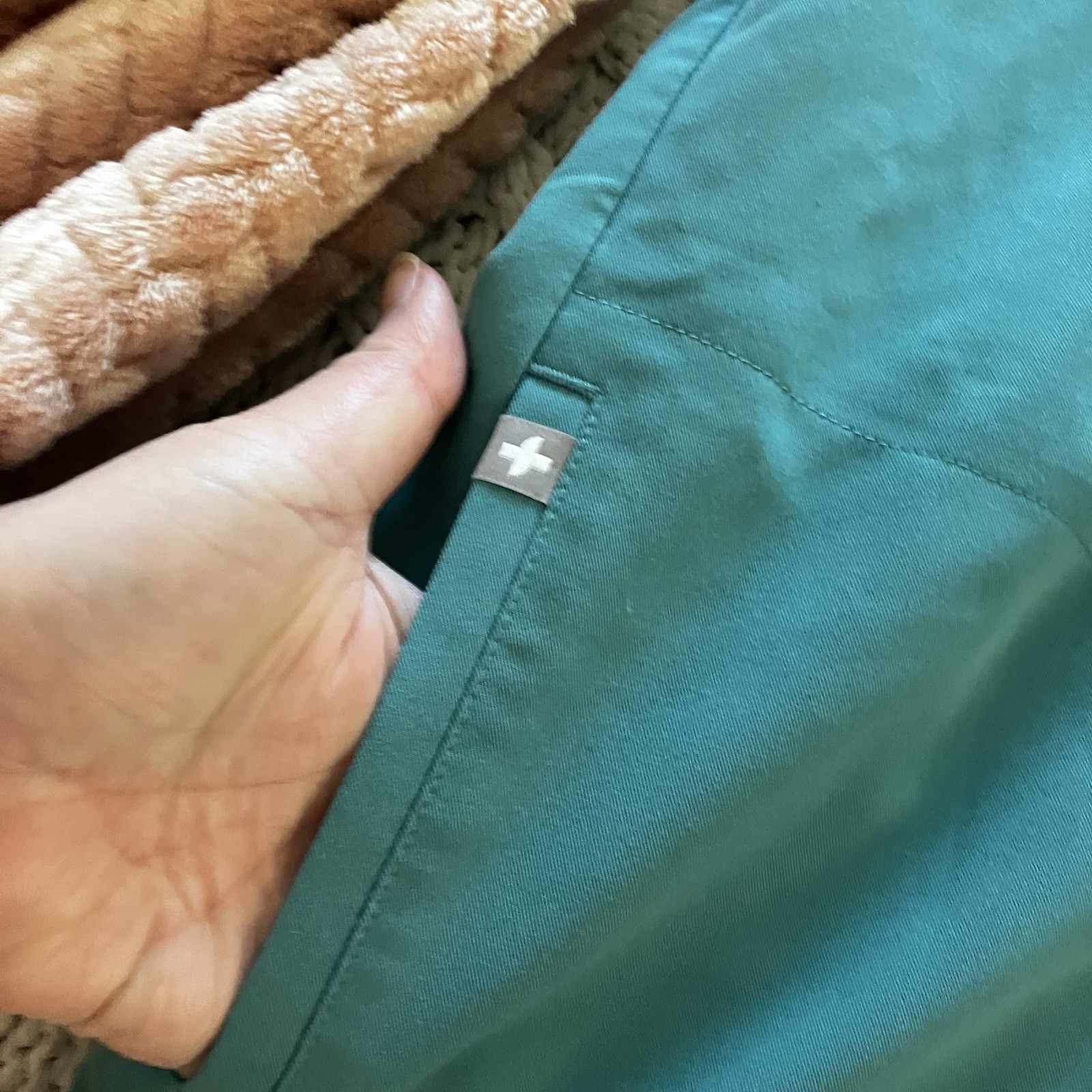 Figs Rafaela Size Medium Oversized Scrub Top Sleeveless Green Marine Cactus