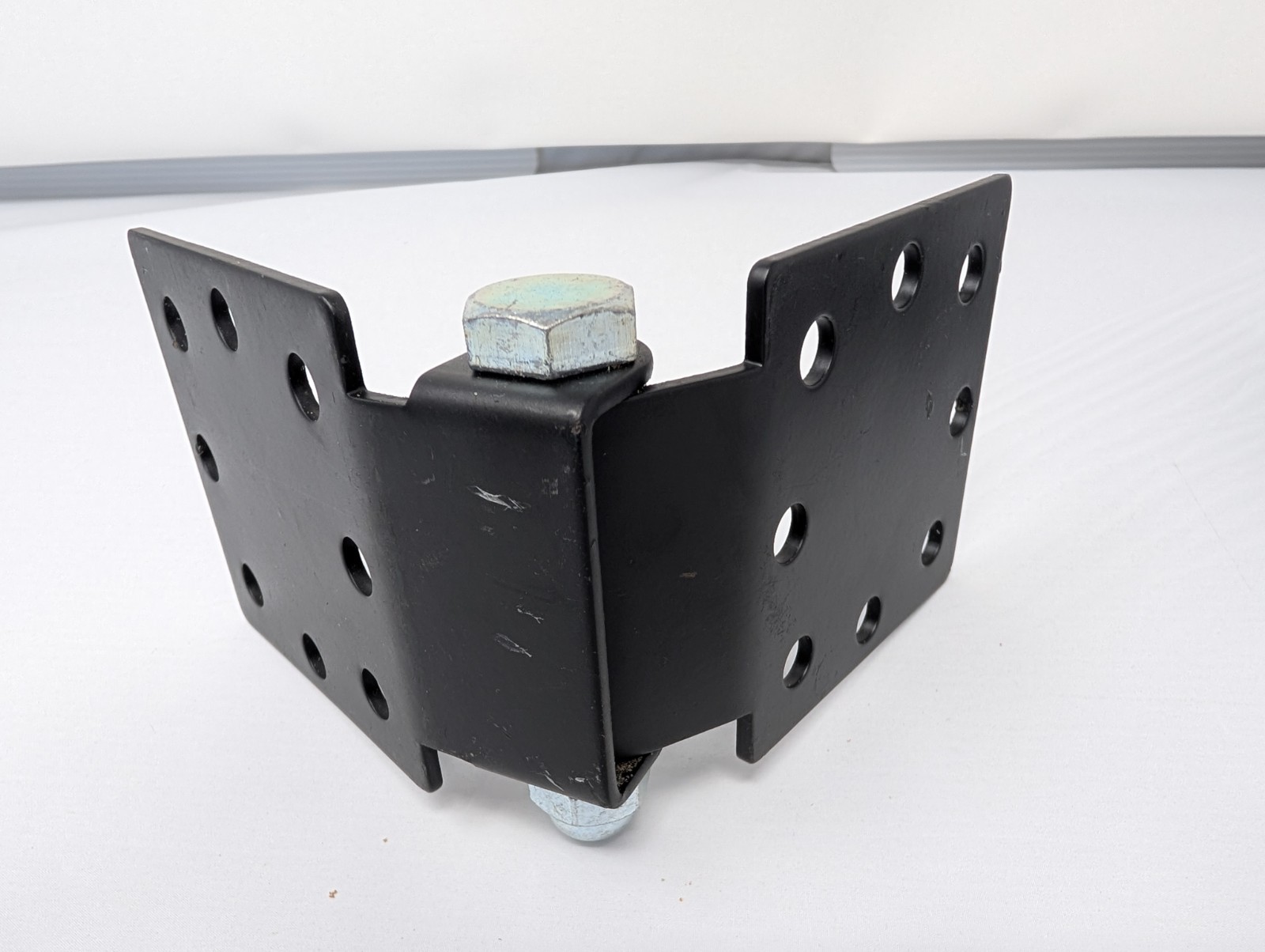 Santa Cruz Model SC-9302 – Mounting Hinge - New