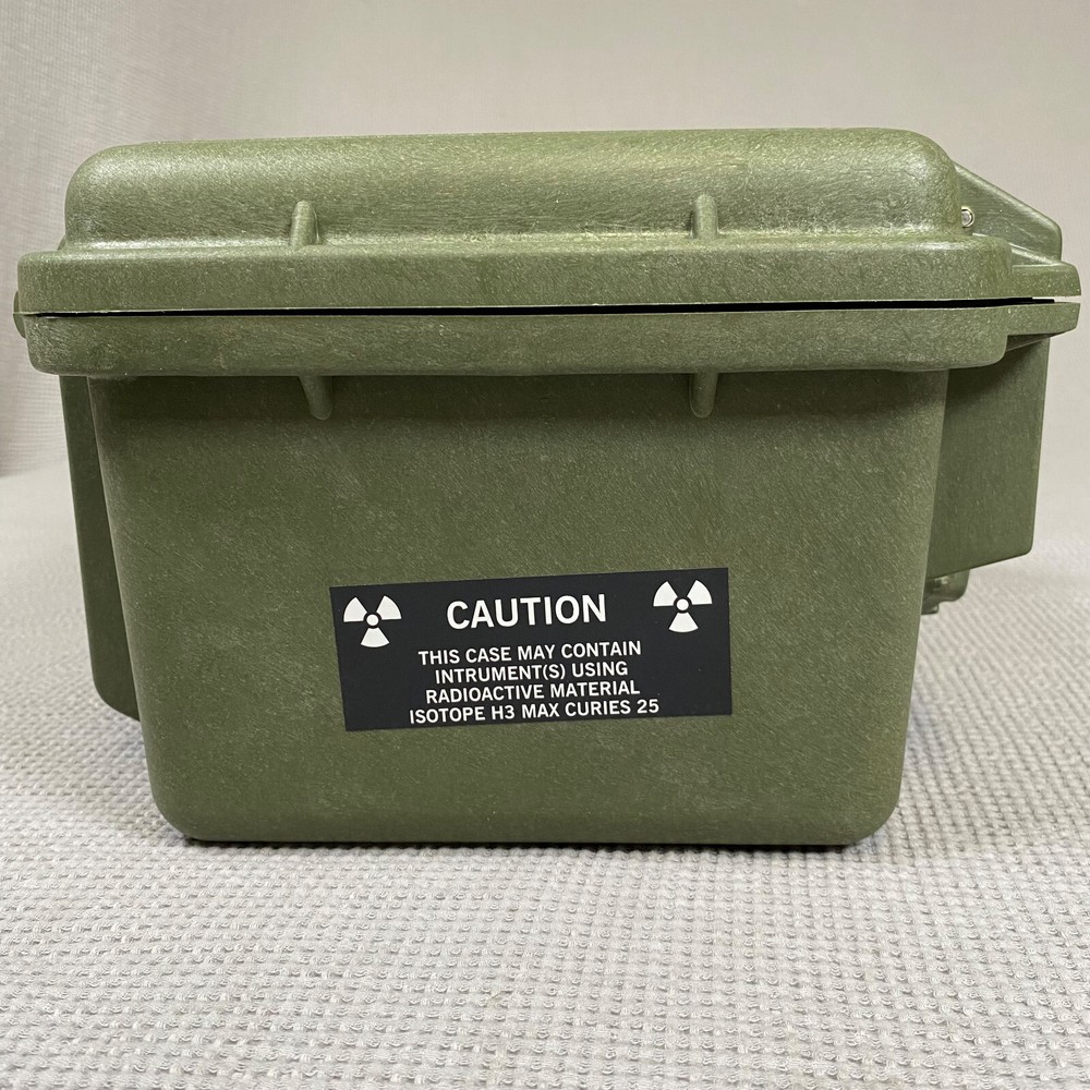 Pelican 1300 Green USGI Optical Storage Case