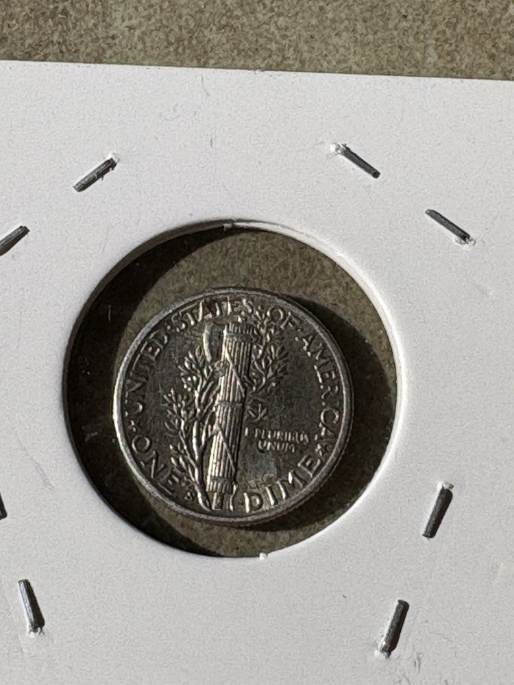 1943 S Mercury Dime Uncirculated 90% Silver AU / BU