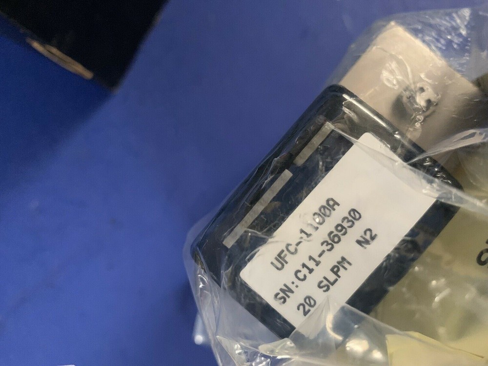 Unit UFC-1100A Mass Flow Controller, N2, 20 SLPM, Refurbished
