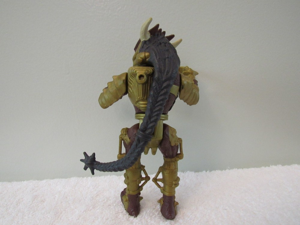 SPIKED TAIL PREDATOR - 1994 ALIENS VS PREDATORS