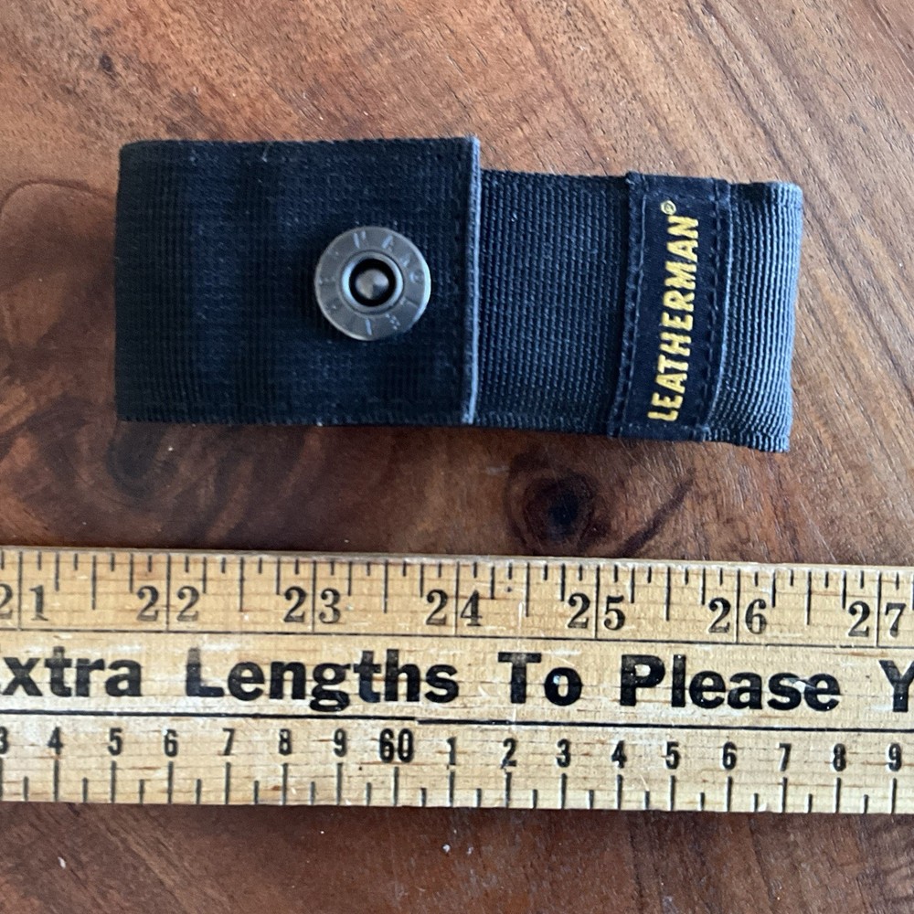 RETIRED Date Code 0707 (July 2007) Leatherman BLAST Multi-Tool w Nylon Sheath