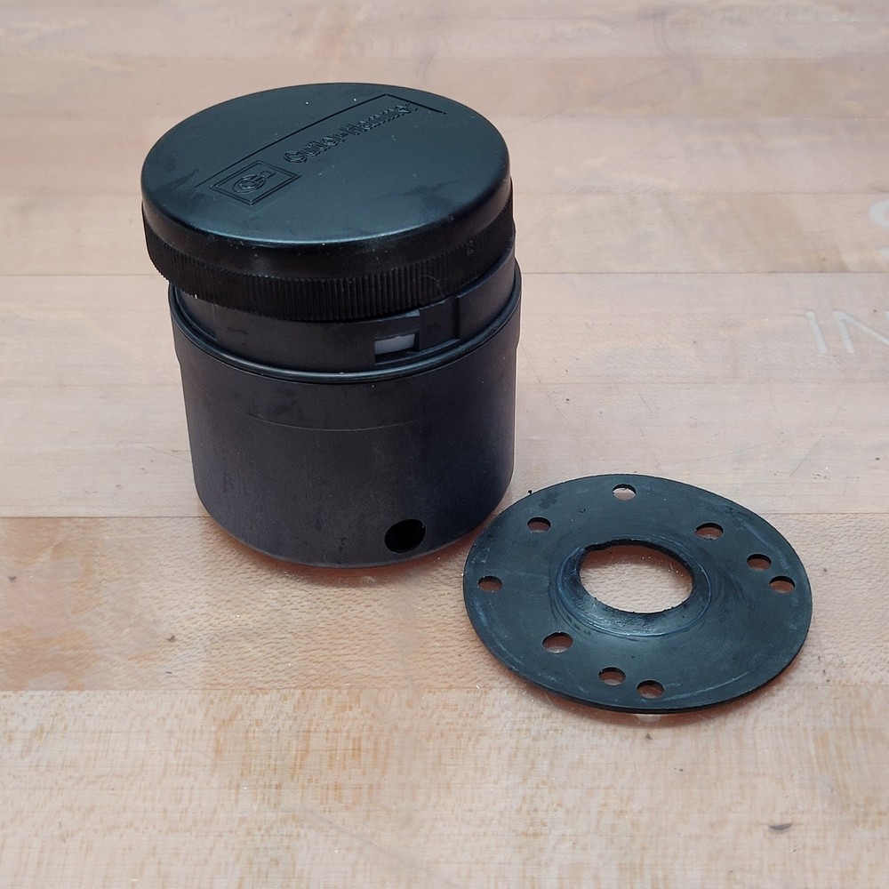 EATON E26BL Stacklight Base, 250V Max , Uimp 1.5kV - NEW