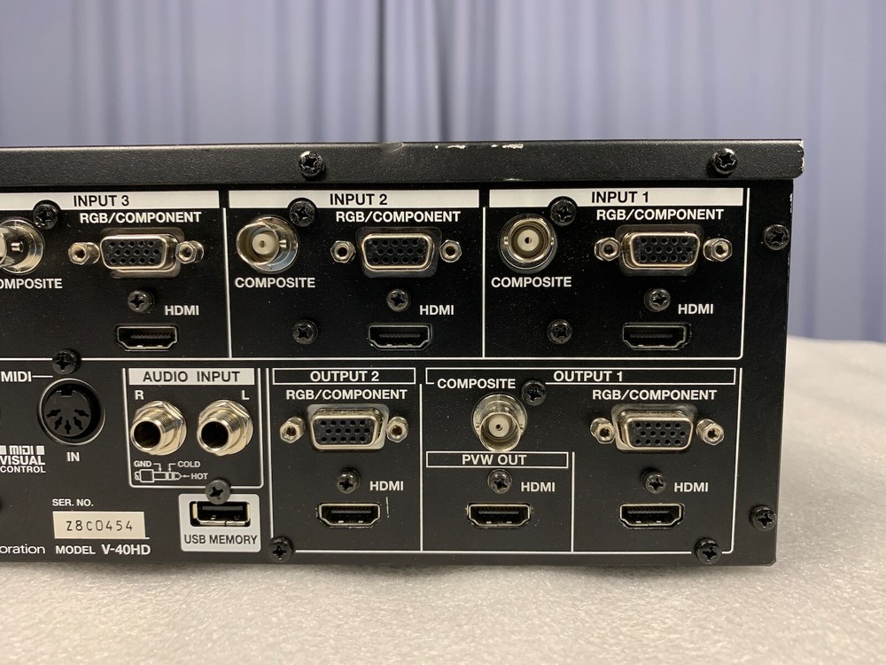 Roland V-40HD Multi-Format Pro AV Video Switcher